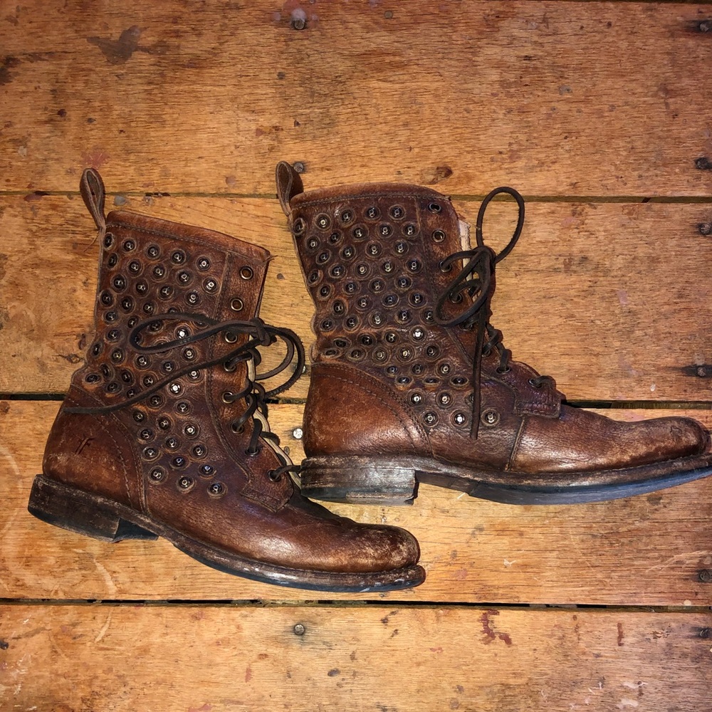 Frye jenna disc lace boots 7 1/2